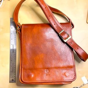 Italian craft messenger bag